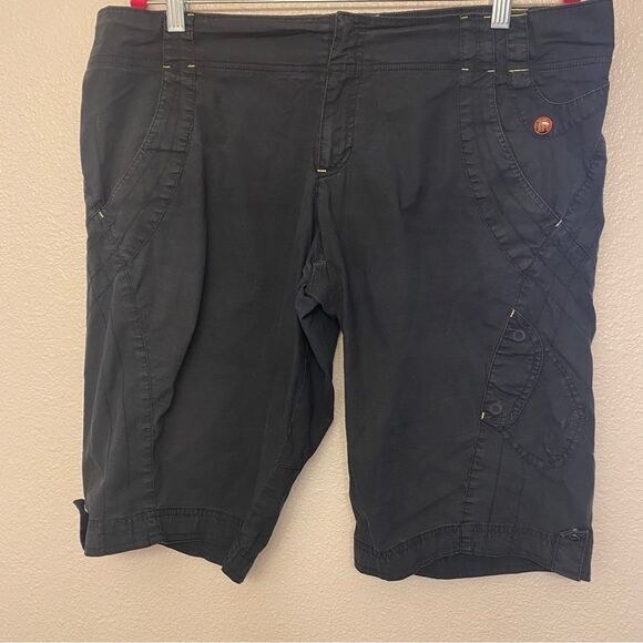 Nike vintage Women's long roll tab Bermuda cargo Shorts lo mid rise cotton L - Picture 1 of 12